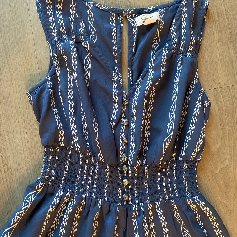 Blue Sleeveless Button-Down Dress